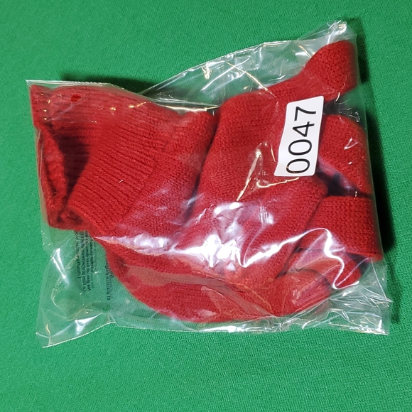 The New York Company one size women's long red gloves - Picture 7 of 7